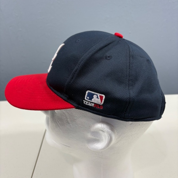 ATLANTA BRAVES Stitched Youth Hook And Loop Adjustable Baseball Hat Cap MLB - Picture 5 of 9